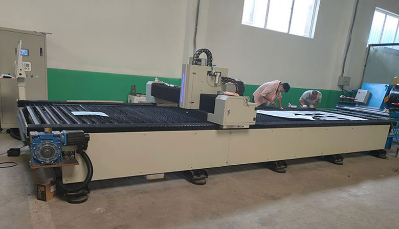 链板机参数侧面图.jpg 链板机参数侧面图.jpg